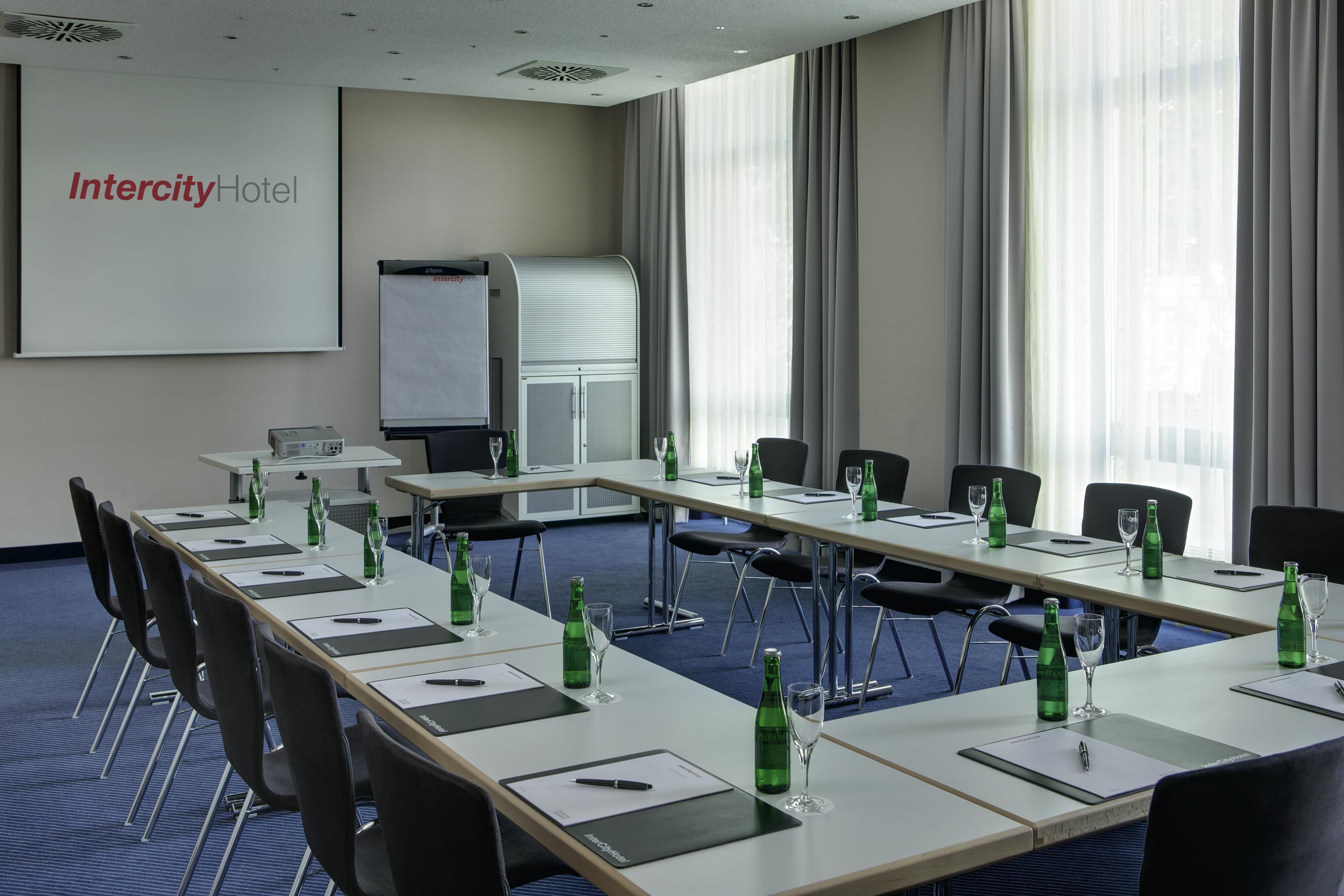 Intercityhotel Ульм Екстер'єр фото